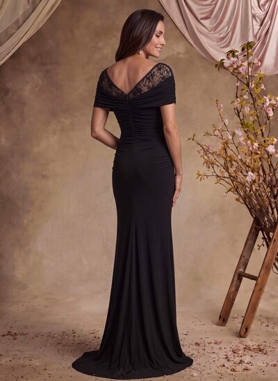 Sheath/Column Scoop Neck Short Sleeves Sweep Train Chiffon Mother Of The Bride Dresses With Lace