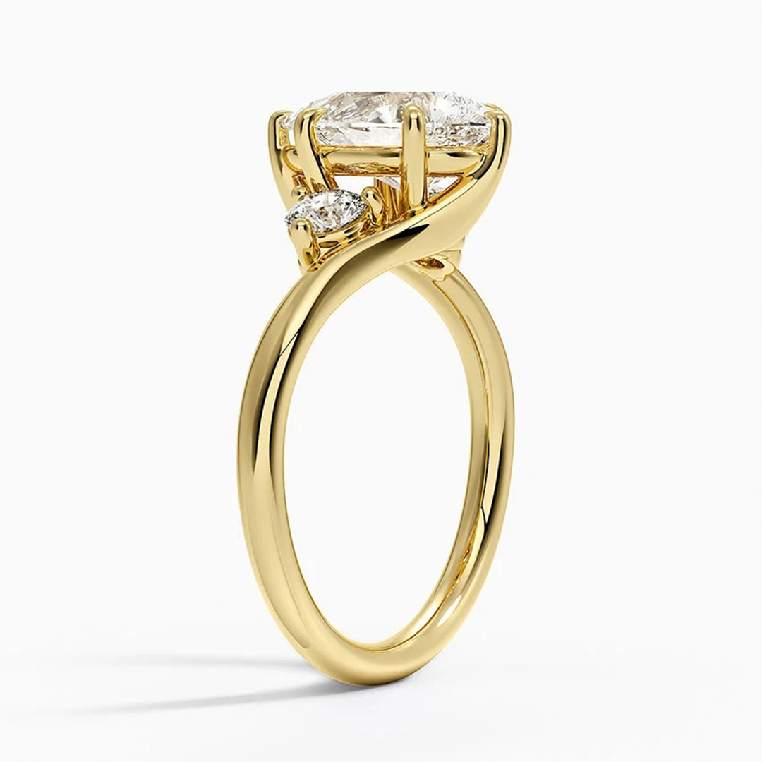 2CT 7*10MM Pear Cut Moissanite Engagement Rings In Sterling Silver