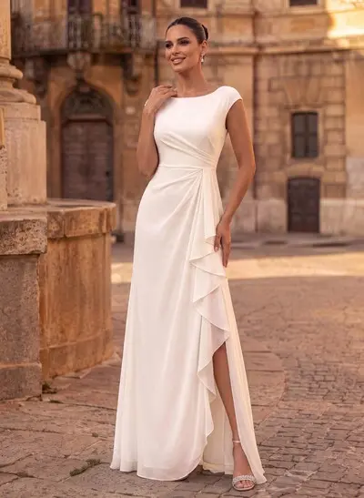 Sheath/Column Scoop Neck Sleeveless Floor-Length Chiffon Wedding Dresses With Ruffle/High Split