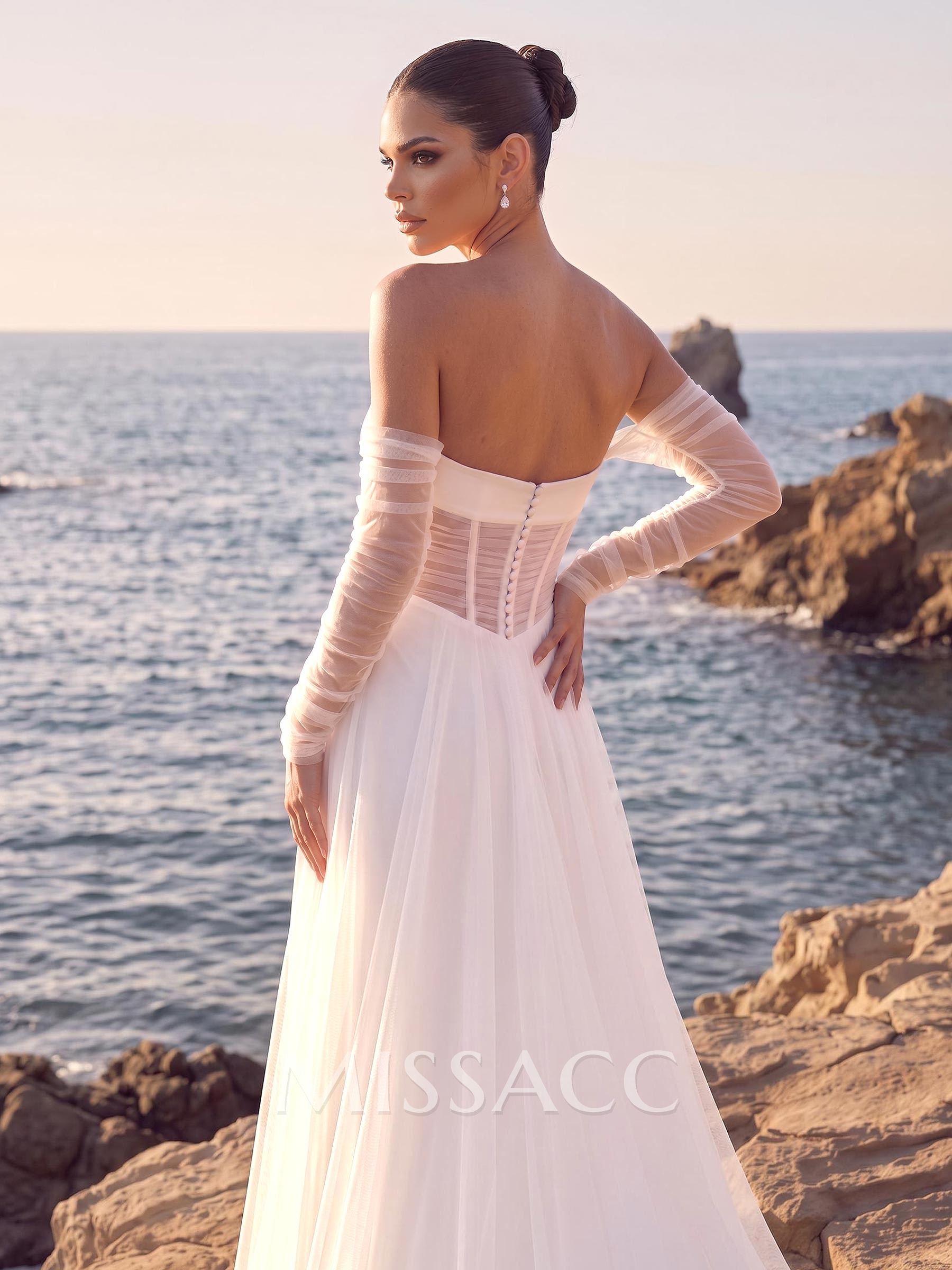 Trumpet/Mermaid Strapless Long Sleeves Court Train Tulle/Elastic Satin Wedding Dresses