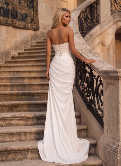 Trumpet/Mermaid Strapless Sleeveless Stretch Satin Wedding Dresses With Sweep Train