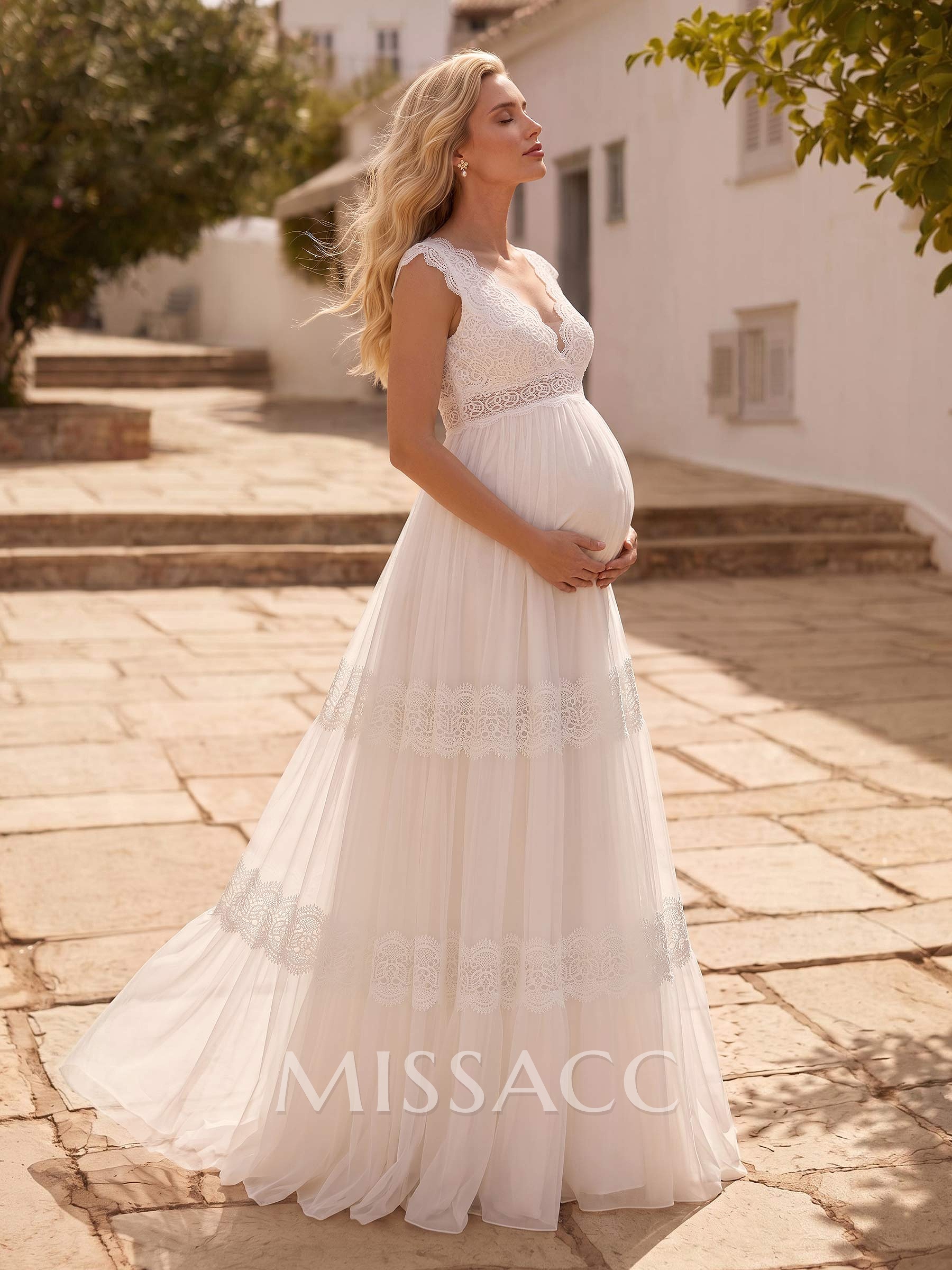 A-Line V-Neck Sleeveless Floor-Length Chiffon/Lace Maternity Wedding Dresses With Pleated