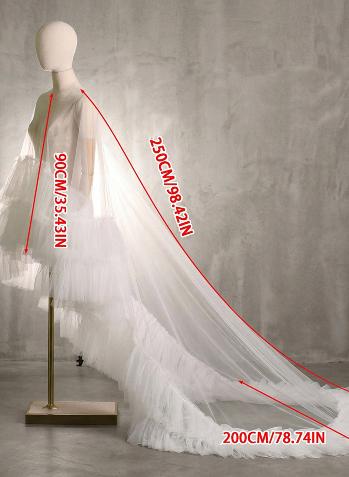 Pullover Tulle Cape