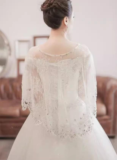 Pullover Lace Bolero With Lace/Rhinestone