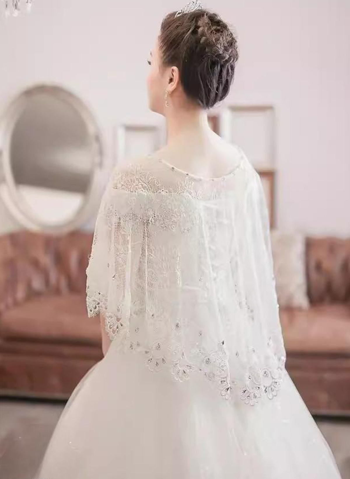 Pullover Lace Bolero With Lace/Rhinestone