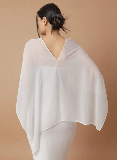 Pullover Tulle Cape