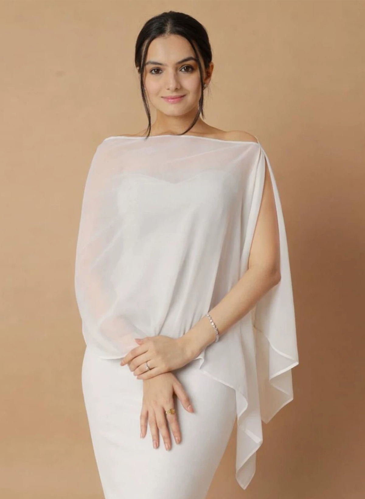 Pullover Tulle Cape