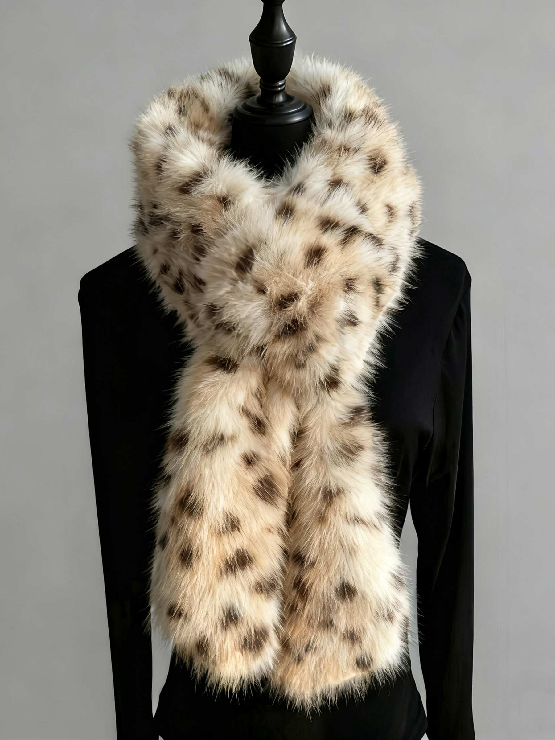 Leopard Print Faux Fur Scarf