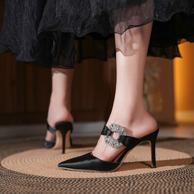 Stiletto Heel Satin Point Toe Wedding Shoes With Rhinestone