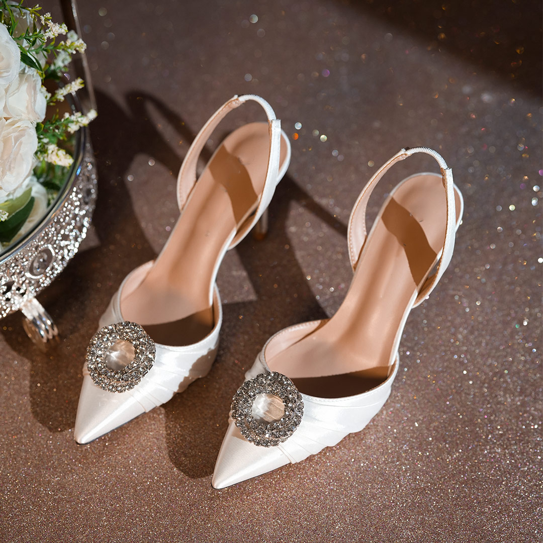 High Heel Satin Point Toe Wedding Shoes With Rhinestone