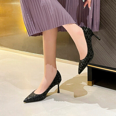 High Heel PU Leather Point Toe Wedding Shoes