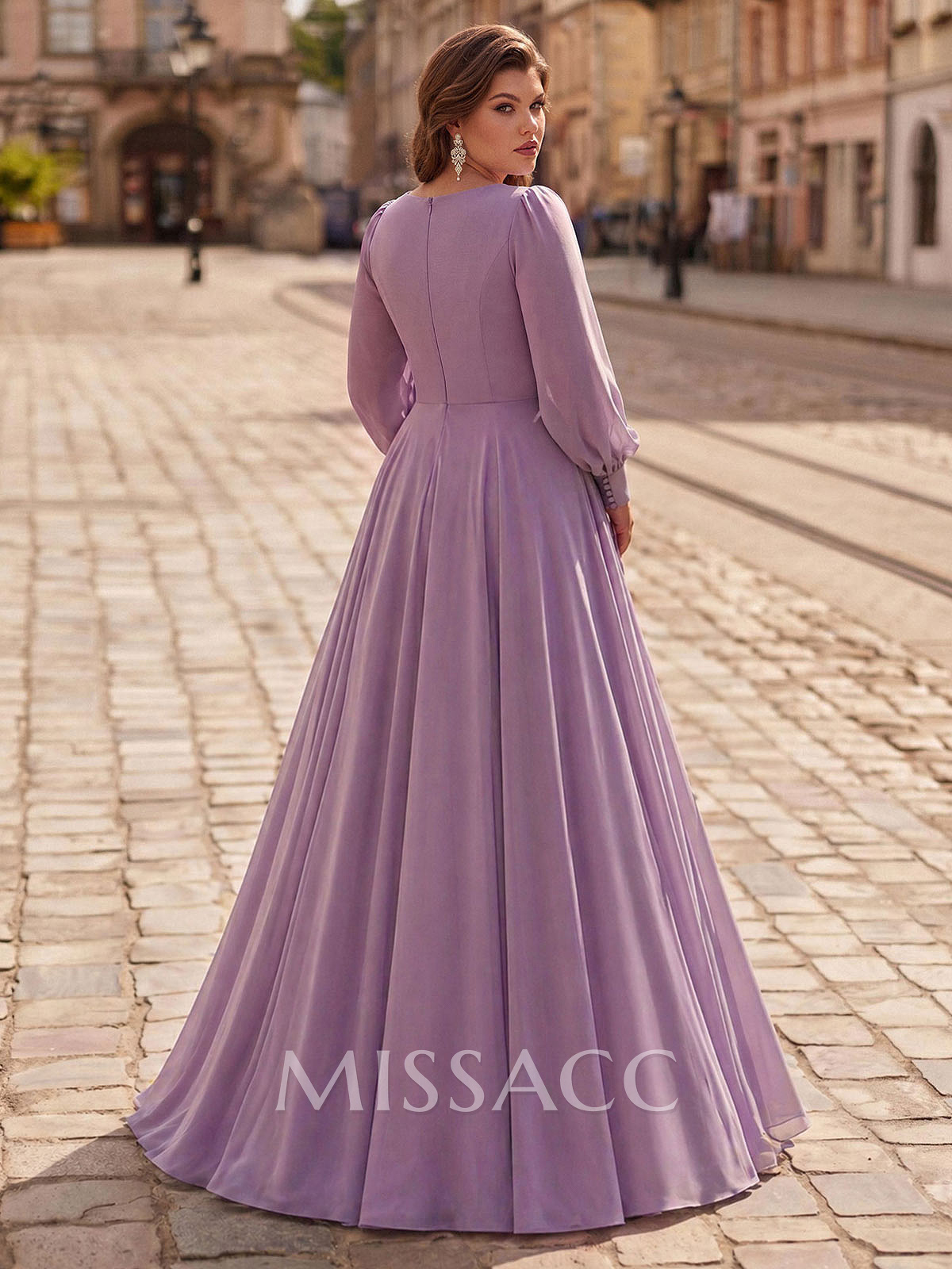 A-Line V-Neck Long Sleeve Floor-Length Chiffon Evening Gowns