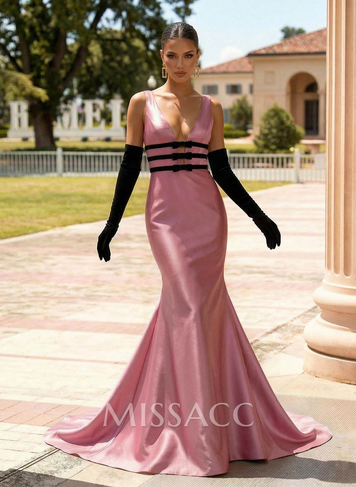 Mermaid/Trumpet Plunge Neck Sleeveless Sweep Train Stretch Satin Formal Dresses