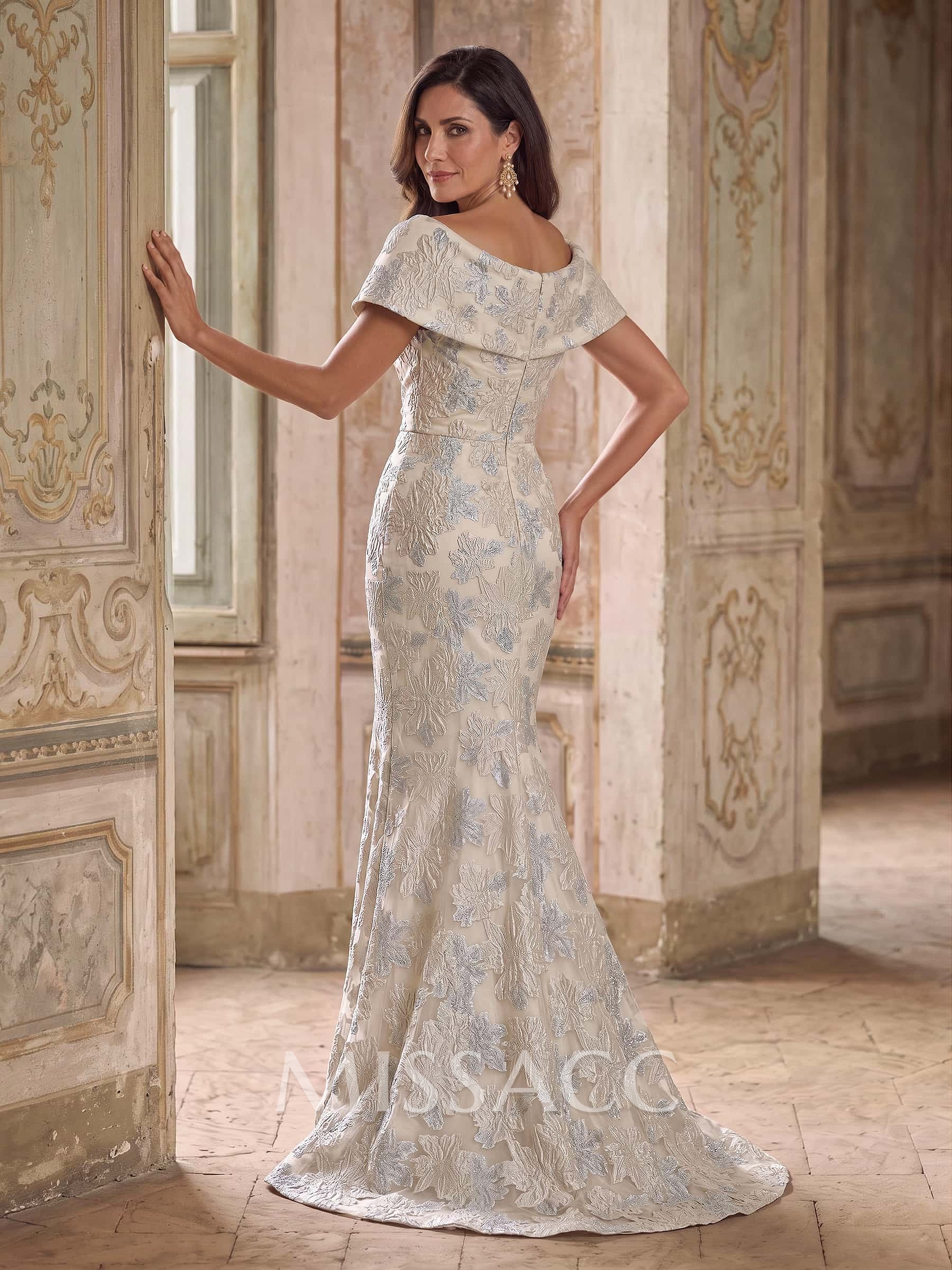 Trumpet/Mermaid Off-The-Shoulder Sleeveless Sweep Train Jacquard Evening Dresses