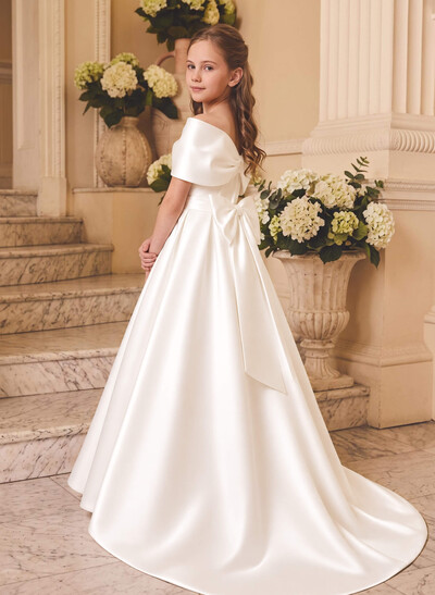 Ball-Gown Off-The-Shoulder Sleeveless Court Train Satin Flower Girl Dresses With Bow/Pockets/Pleated