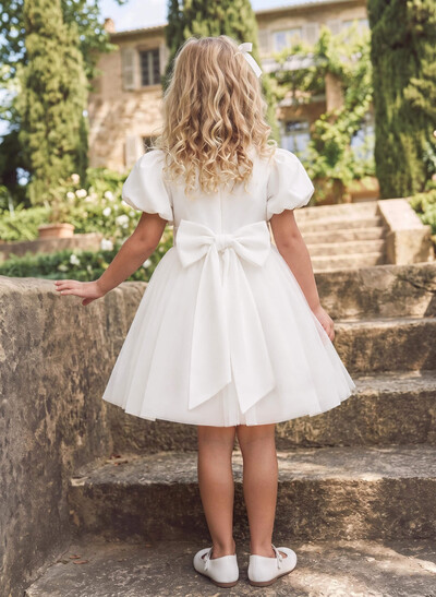 Ball-Gown Scoop Neck Short Sleeves Knee-Length Chiffon Flower Girl Dresses With Pockets/Pleated/Sash