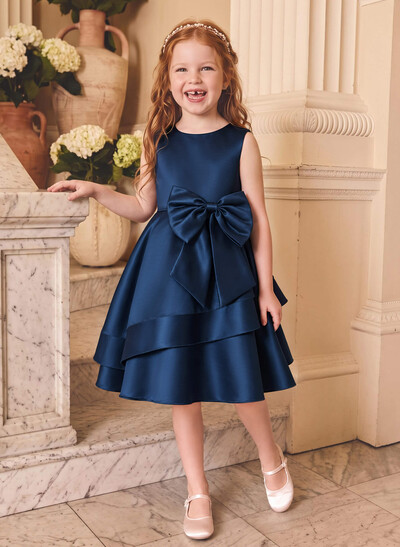 Ball-Gown Scoop Neck Sleeveless Knee-Length Satin/Tulle Flower Girl Dresses With Bow/Pockets