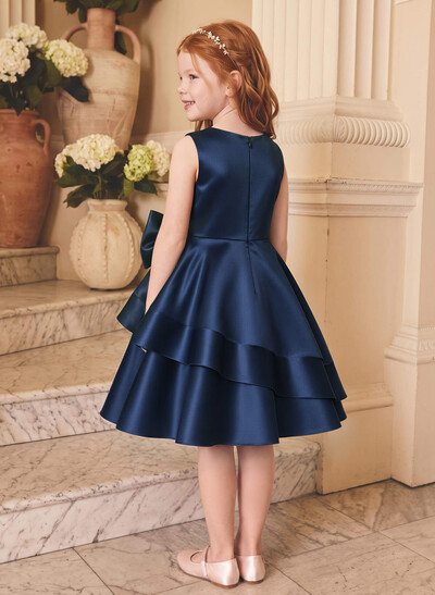 Ball-Gown Scoop Neck Sleeveless Knee-Length Satin/Tulle Flower Girl Dresses With Bow/Pockets