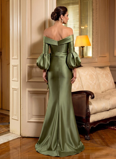 Trumpet/Mermaid Off-The-Shoulder Long Sleeves Sweep Train Satin Mother Of The Bride Dresses With Sash