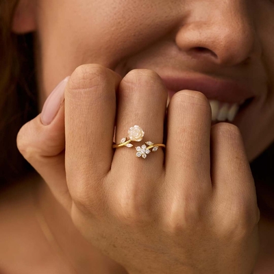 Round Cut Moissanite Engagement Rings In Sterling Silver