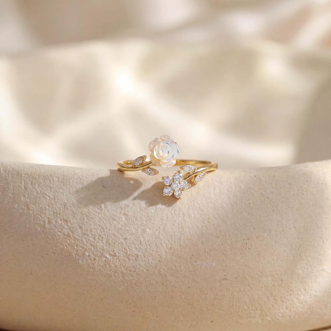 Round Cut Moissanite Engagement Rings In Sterling Silver