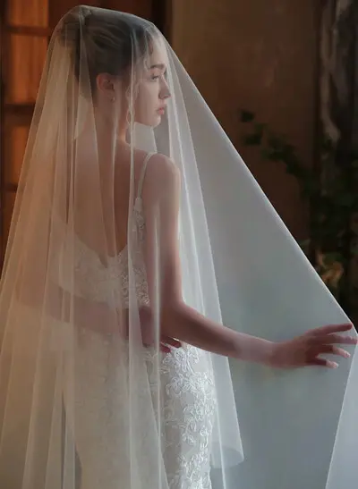 Single Tier Cut Edge Tulle Cathedral Wedding Veils