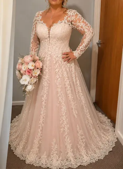 A-Line Sweetheart Long Sleeves Sweep Train Lace/Tulle Wedding Dresses With Appliques Lace
