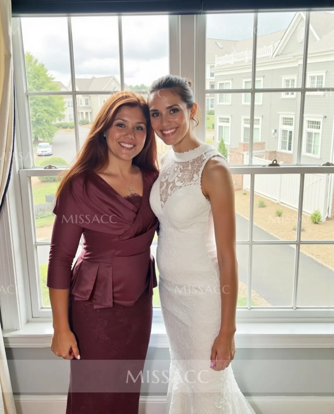 Sheath/Column Scoop Neck 3/4 Sleeves Floor-Length Mother of the Bride Dresses with Rhinestone main image 1