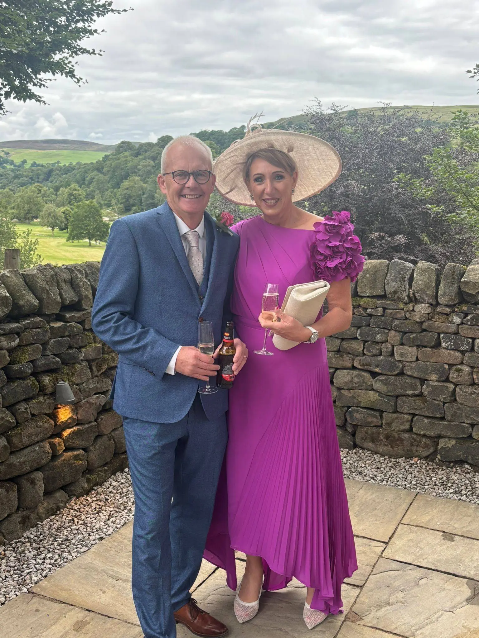 Flower(s) Short Sleeves Pleated A-Line Stretch Chiffon Mother of the Bride Dress review