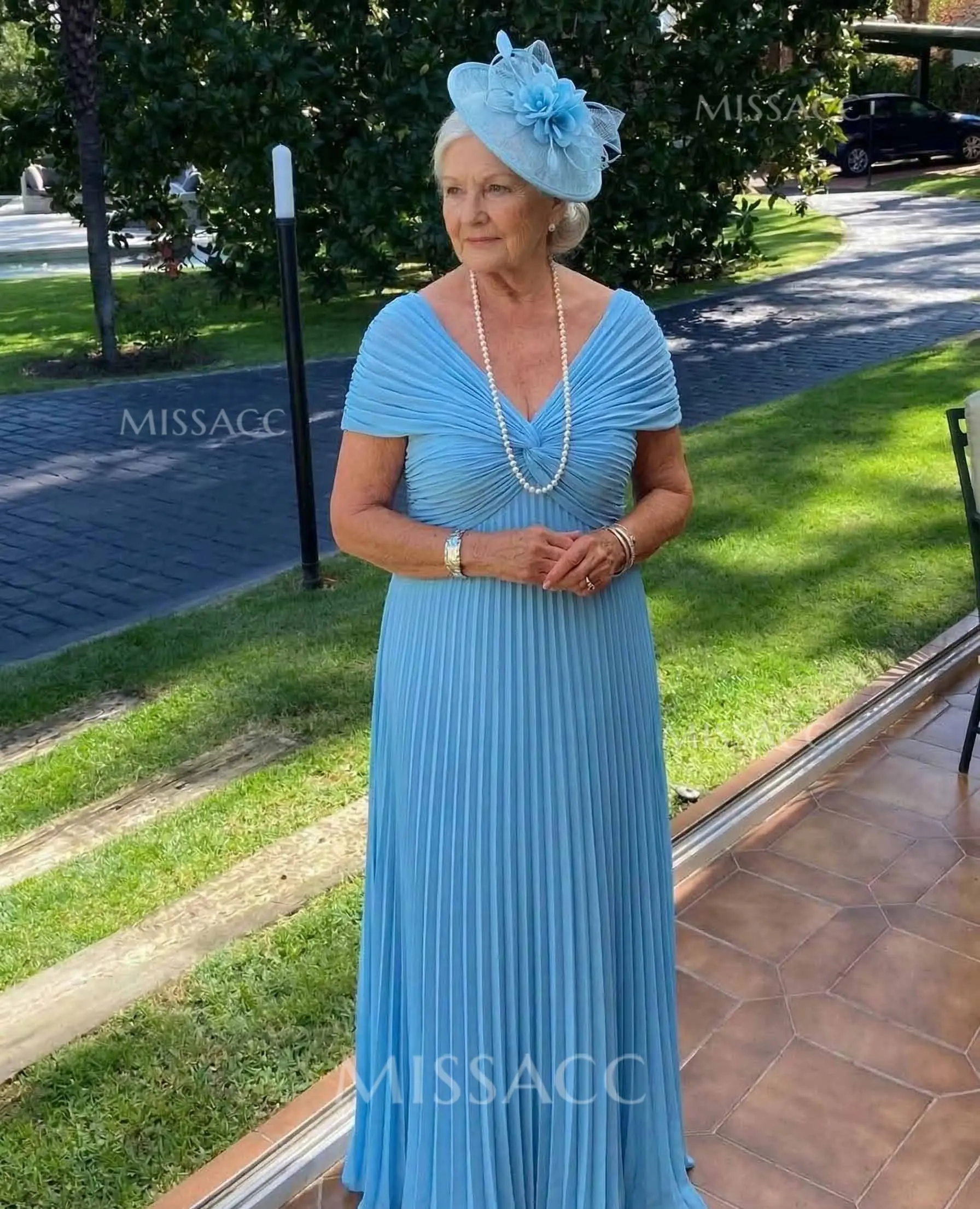 A-Line V-Neck 1/2 Sleeves Floor-Length Chiffon Mother Of The Bride Dress (SMBD10552)