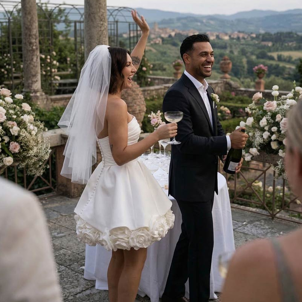 Champagne pop ready! The structured satin held up beautifully through all the toasts and dancing. Super chic.